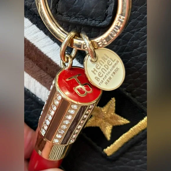 HENRI BENDEL MILITARY Zippered Tote Gold/Red Embroidered Patches & Lipstick Fob💄 - Picture 6 of 16